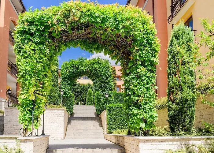 Apartment чудесно място с басейн 