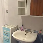 чудесно място с басейн 