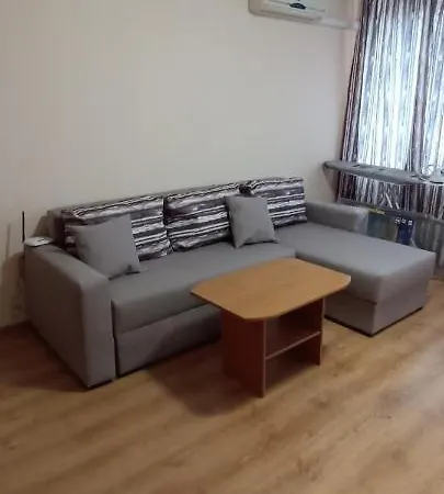 Apartment чудесно място с басейн 